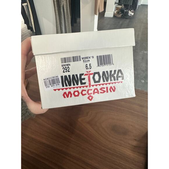 NIB Minnetonka High Top Back Zip Boot Size 6.5 - Picture 10 of 10